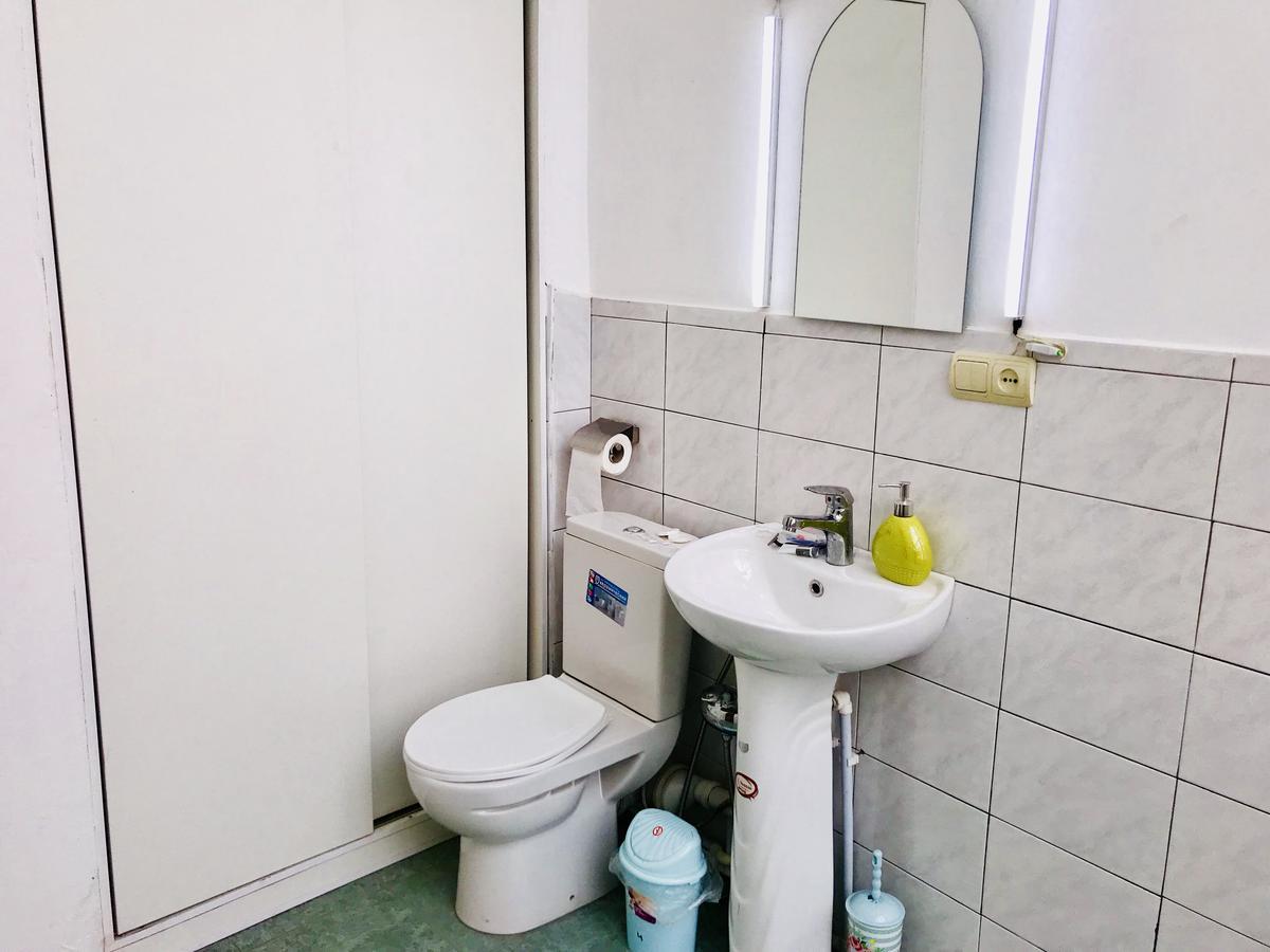 Check-In Apartment Near Fountain Square Vidadi Str Baku Extérieur photo