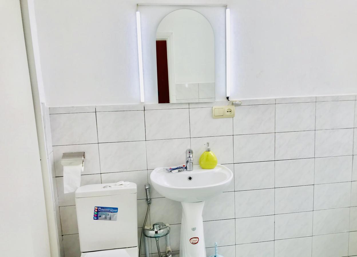 Check-In Apartment Near Fountain Square Vidadi Str Baku Extérieur photo