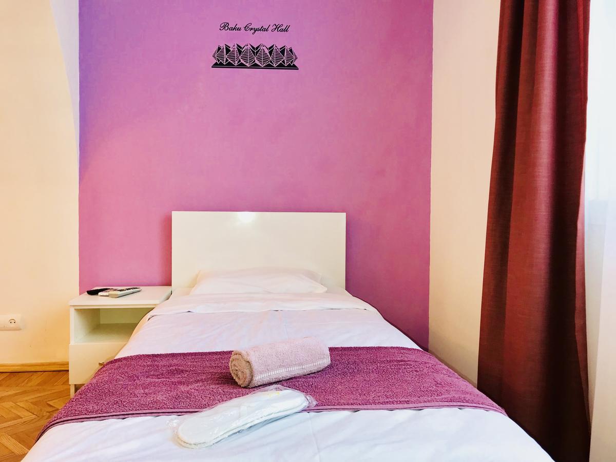 Check-In Apartment Near Fountain Square Vidadi Str Baku Extérieur photo
