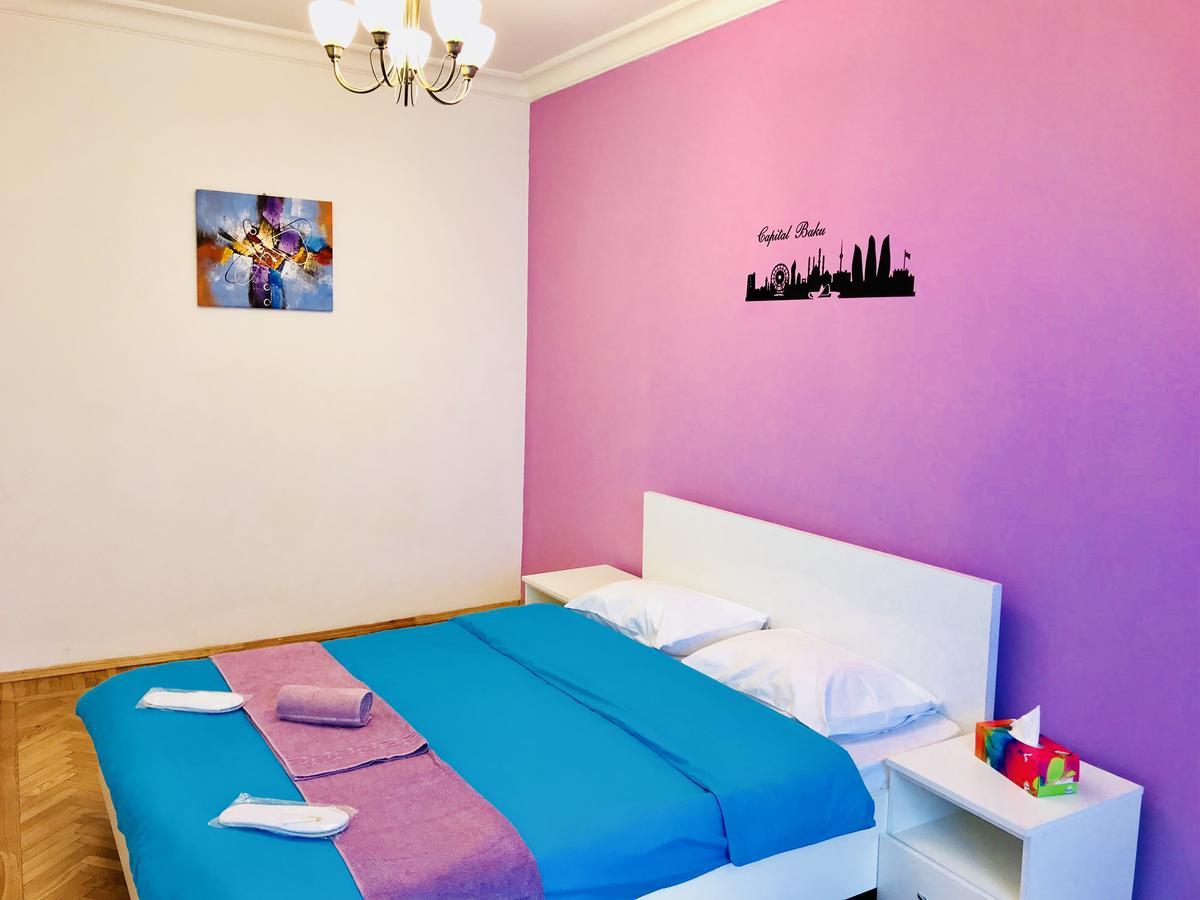 Check-In Apartment Near Fountain Square Vidadi Str Baku Extérieur photo
